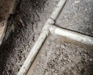 宾川漏水维修电话